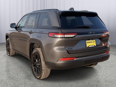 2026 Jeep Grand Cherokee GRAND CHEROKEE LAREDO ALTITUDE 4X4