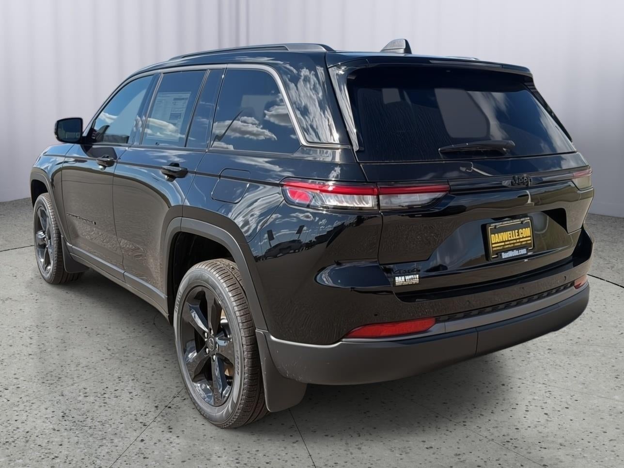 2027 Jeep Grand Cherokee Limited