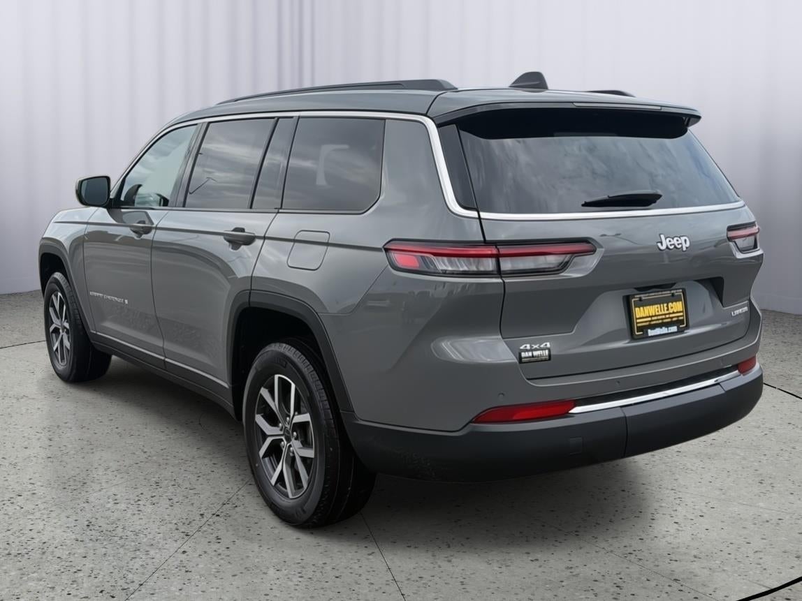 2027 Jeep Grand Cherokee GRAND CHEROKEE L LAREDO X 4X4