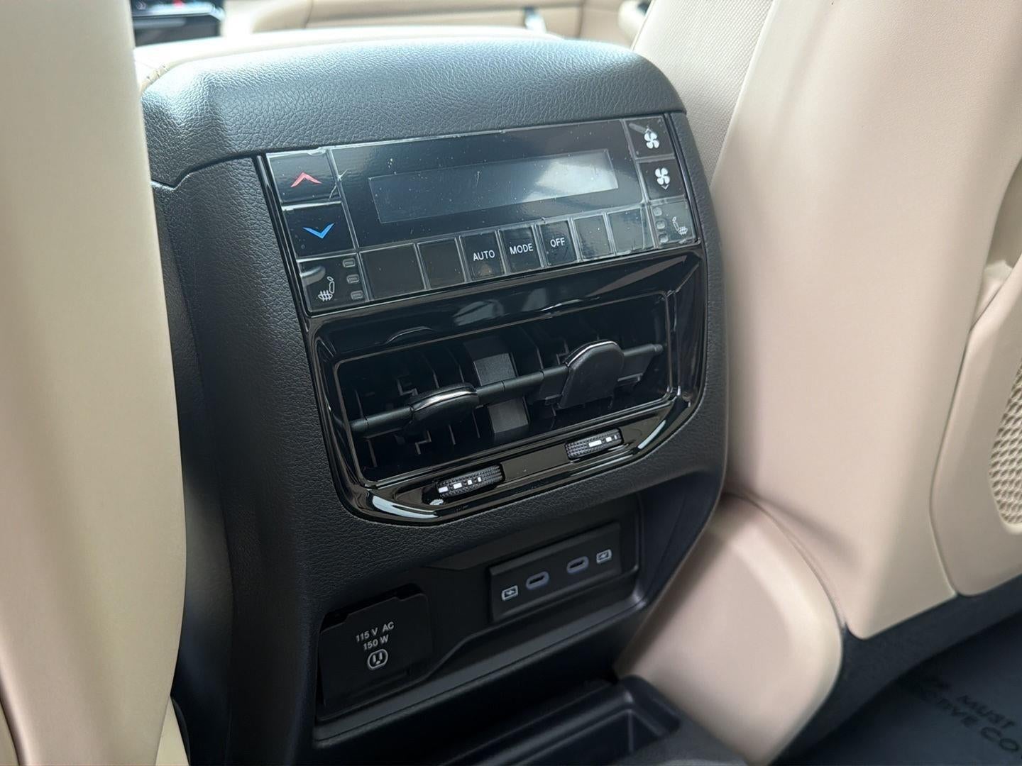 2027 Jeep Grand Cherokee GRAND CHEROKEE L LIMITED 4X4