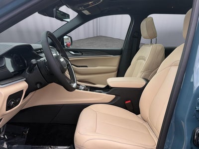 2027 Jeep Grand Cherokee GRAND CHEROKEE L LIMITED 4X4