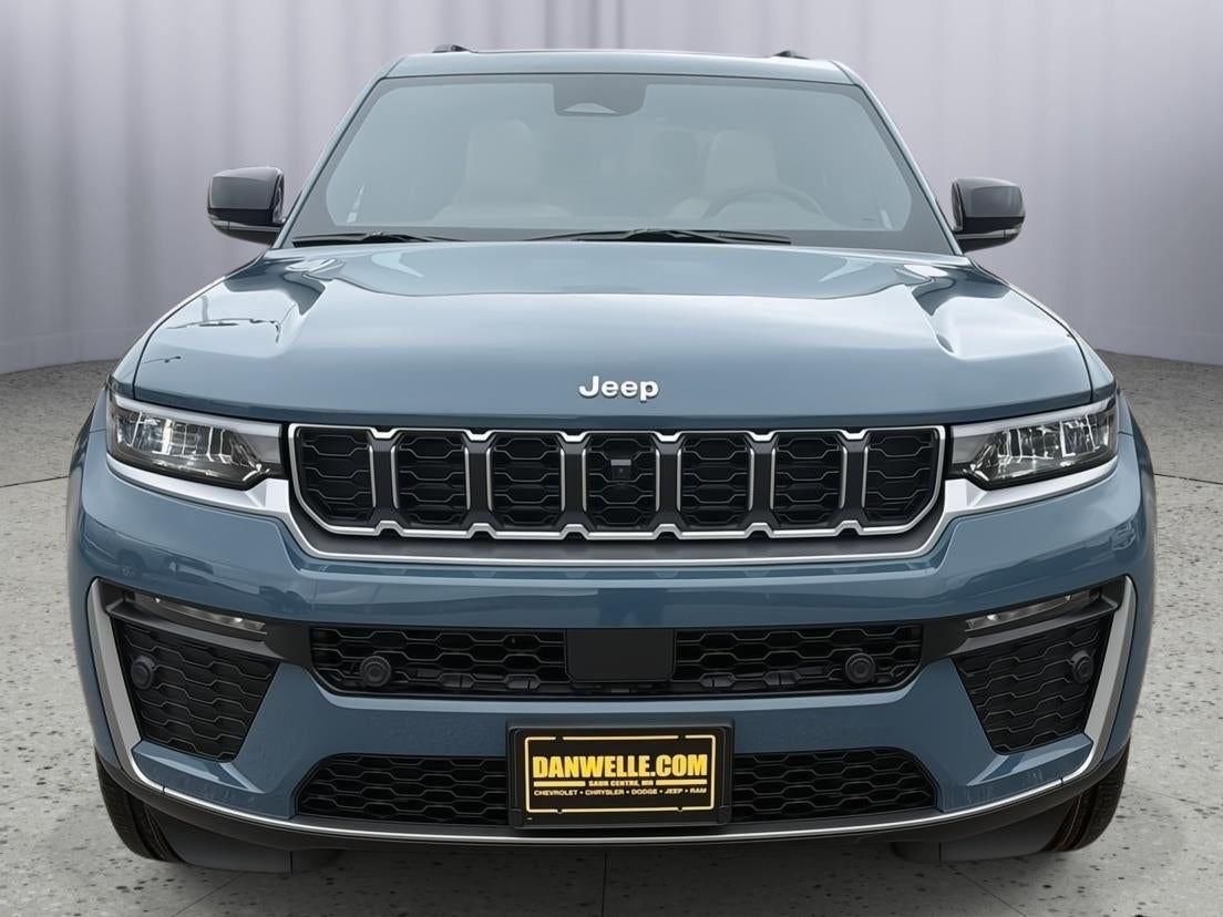 2027 Jeep Grand Cherokee GRAND CHEROKEE L LIMITED 4X4
