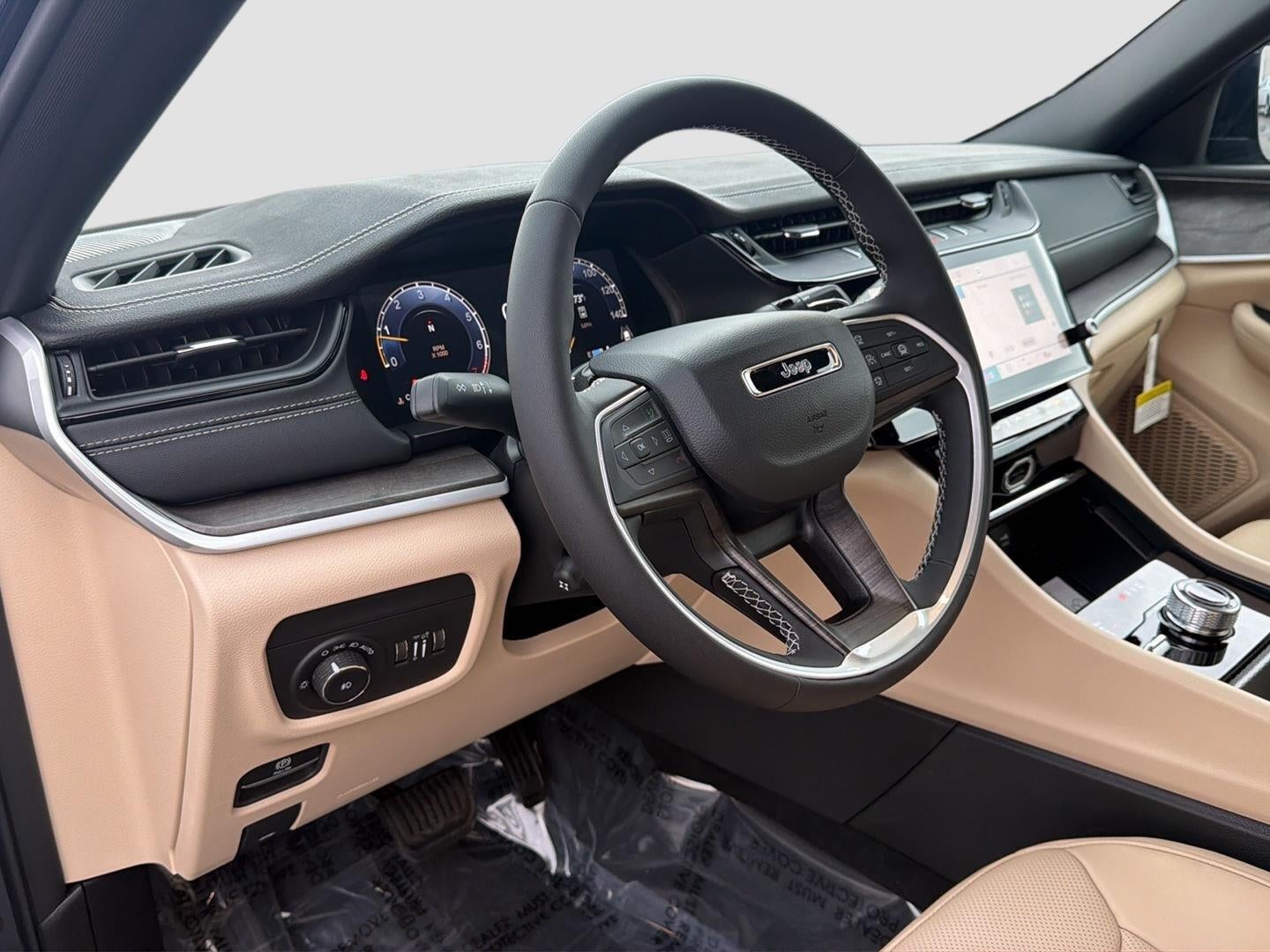 2027 Jeep Grand Cherokee GRAND CHEROKEE L LIMITED 4X4