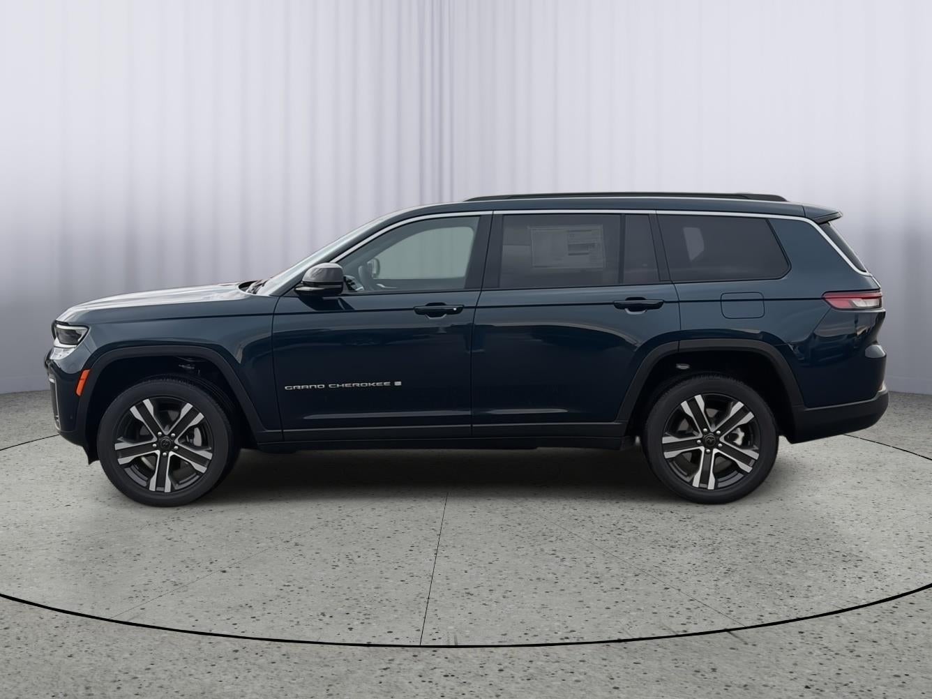 2027 Jeep Grand Cherokee GRAND CHEROKEE L LIMITED 4X4