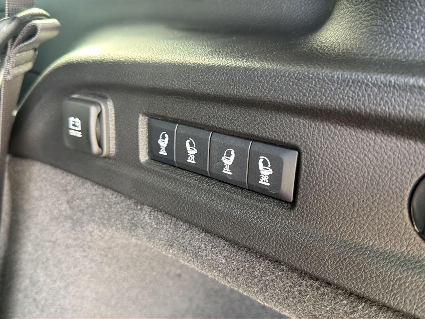 2027 Jeep Grand Cherokee GRAND CHEROKEE L SUMMIT 4X4