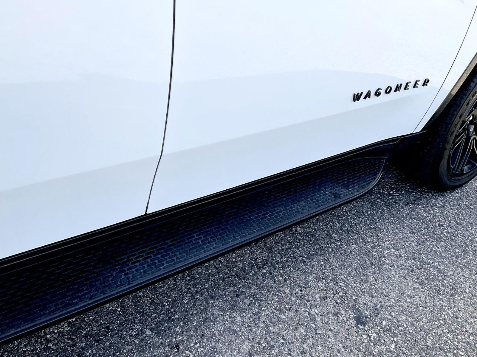 2022 Jeep Wagoneer Series III Carbide