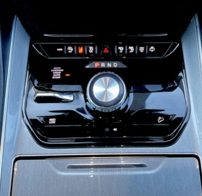 2022 Jeep Wagoneer Series III Carbide