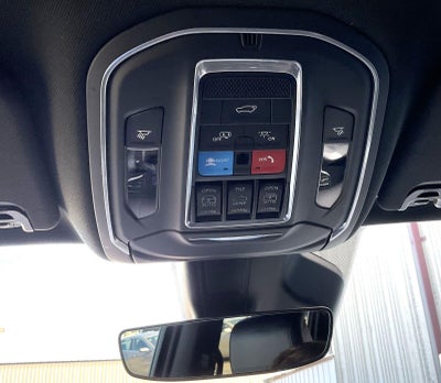 2022 Jeep Wagoneer Series III Carbide