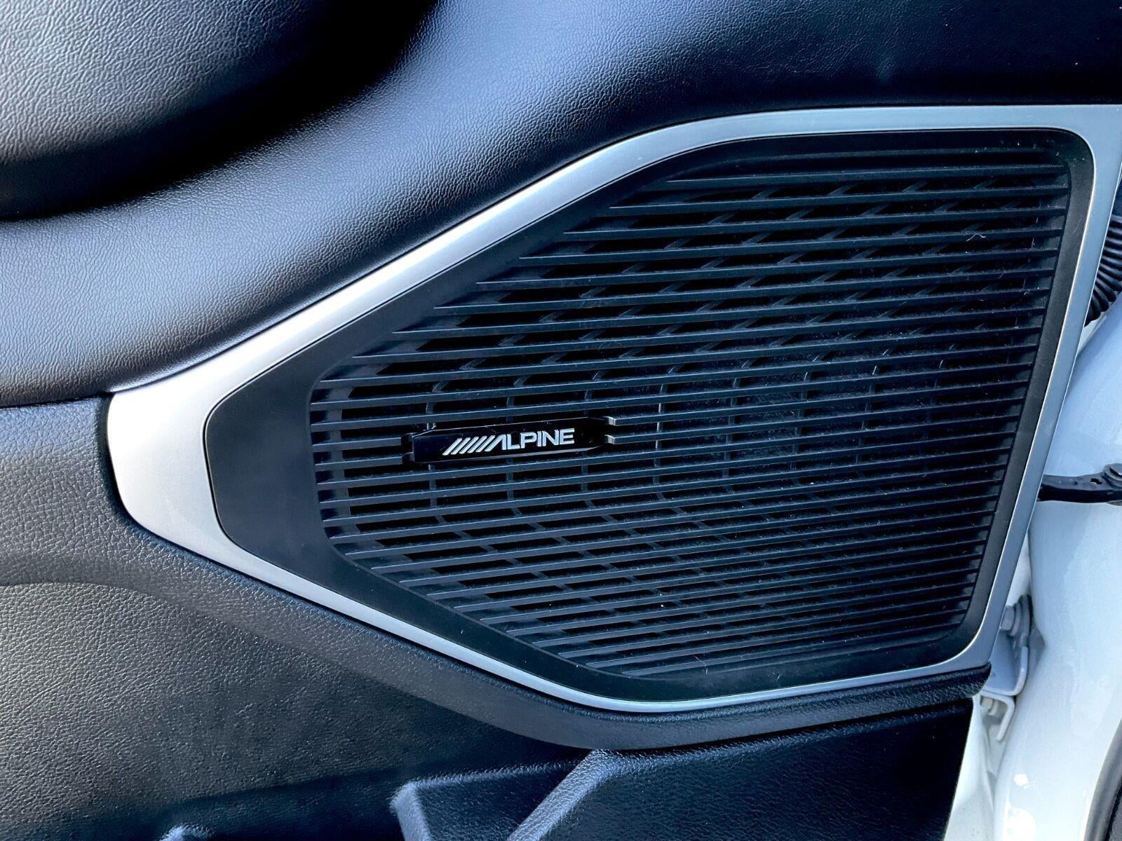 2022 Jeep Wagoneer Series III Carbide