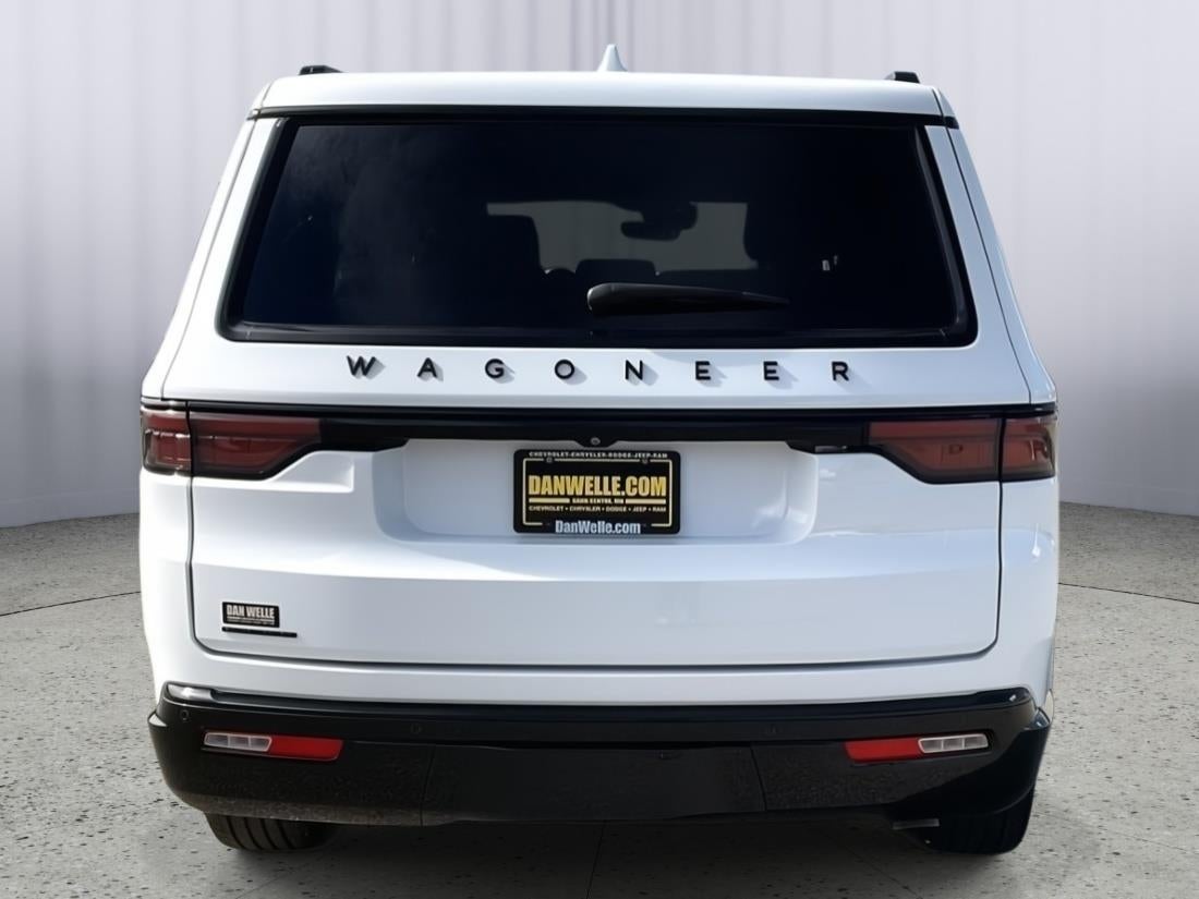2022 Jeep Wagoneer Series III Carbide