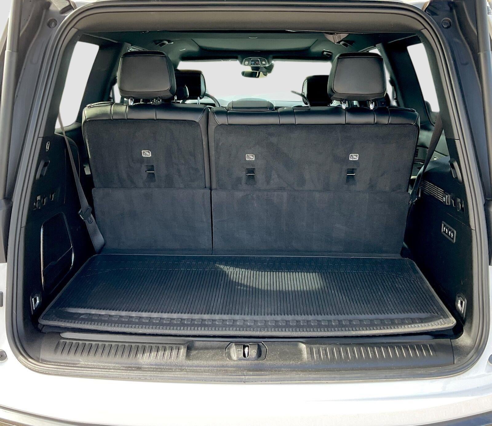 2022 Jeep Wagoneer Series III Carbide