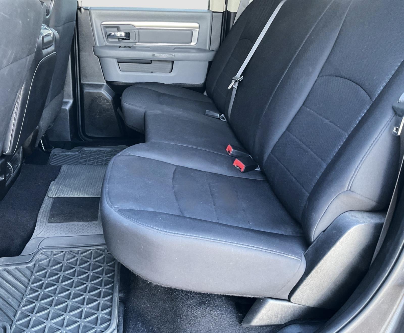 2019 RAM 1500 Classic Warlock Crew Cab 4x4 5'7' Box