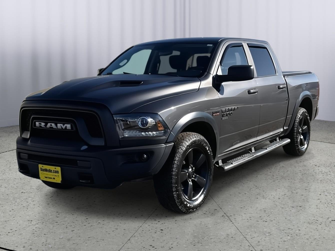 2019 RAM 1500 Classic Warlock Crew Cab 4x4 5'7' Box