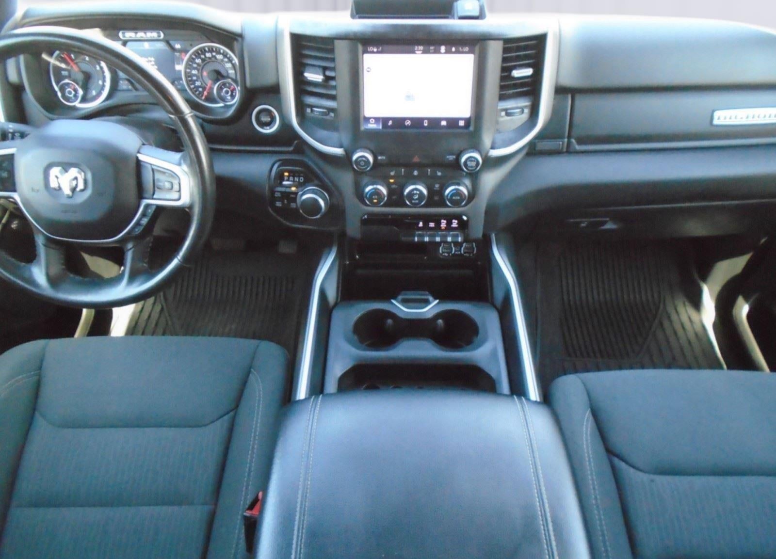 2022 RAM 1500 Big Horn Crew Cab 4x4 5'7' Box