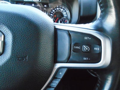 2022 RAM 1500 Big Horn Crew Cab 4x4 5'7' Box