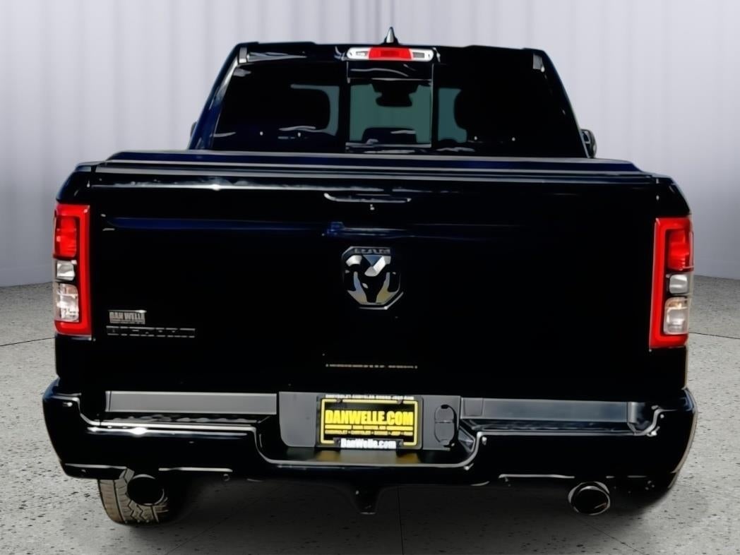 2020 RAM 1500 Big Horn Crew Cab 4x4 5'7' Box