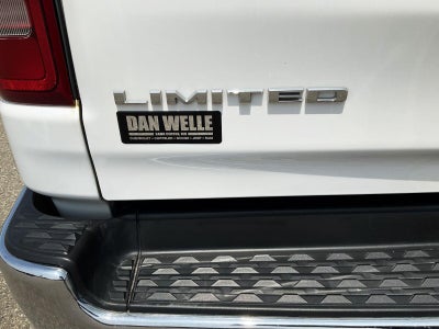 2019 RAM 1500 Limited Crew Cab 4x4 5'7' Box