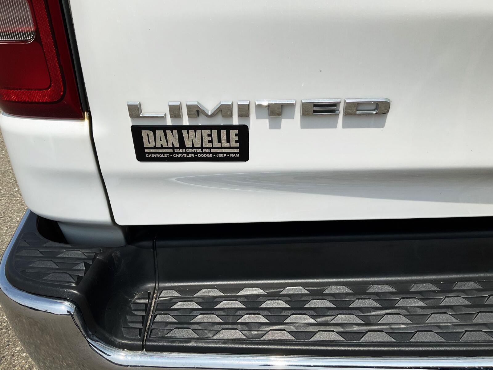2019 RAM 1500 Limited Crew Cab 4x4 5'7' Box