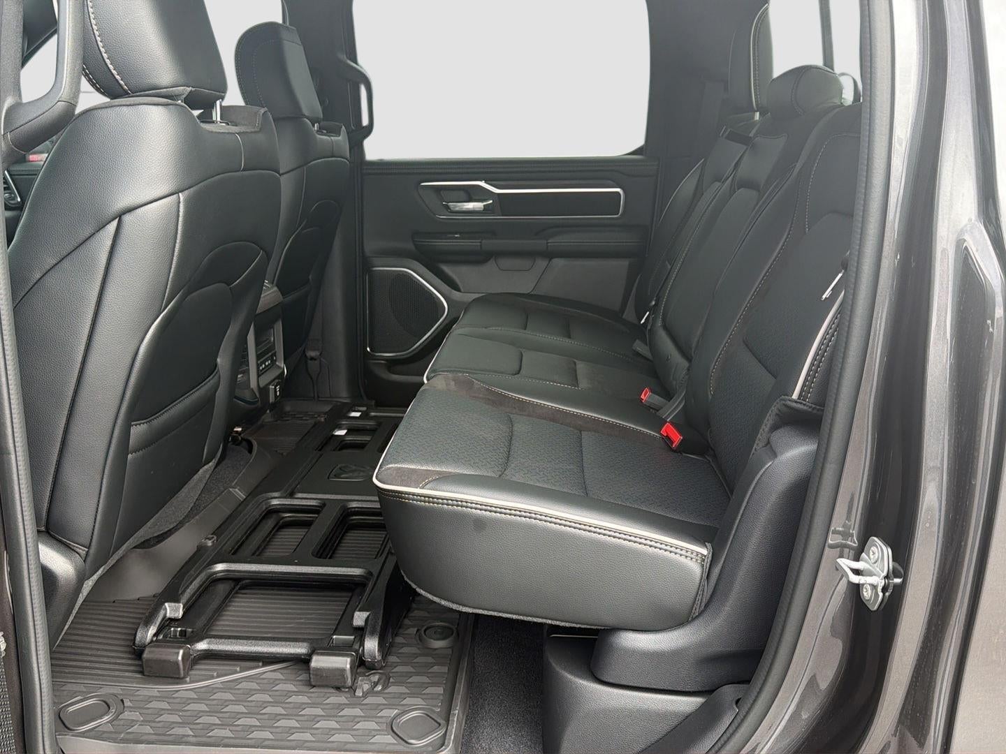 2027 RAM Ram 1500 RAM 1500 LARAMIE CREW CAB 4X4 5'7' BOX