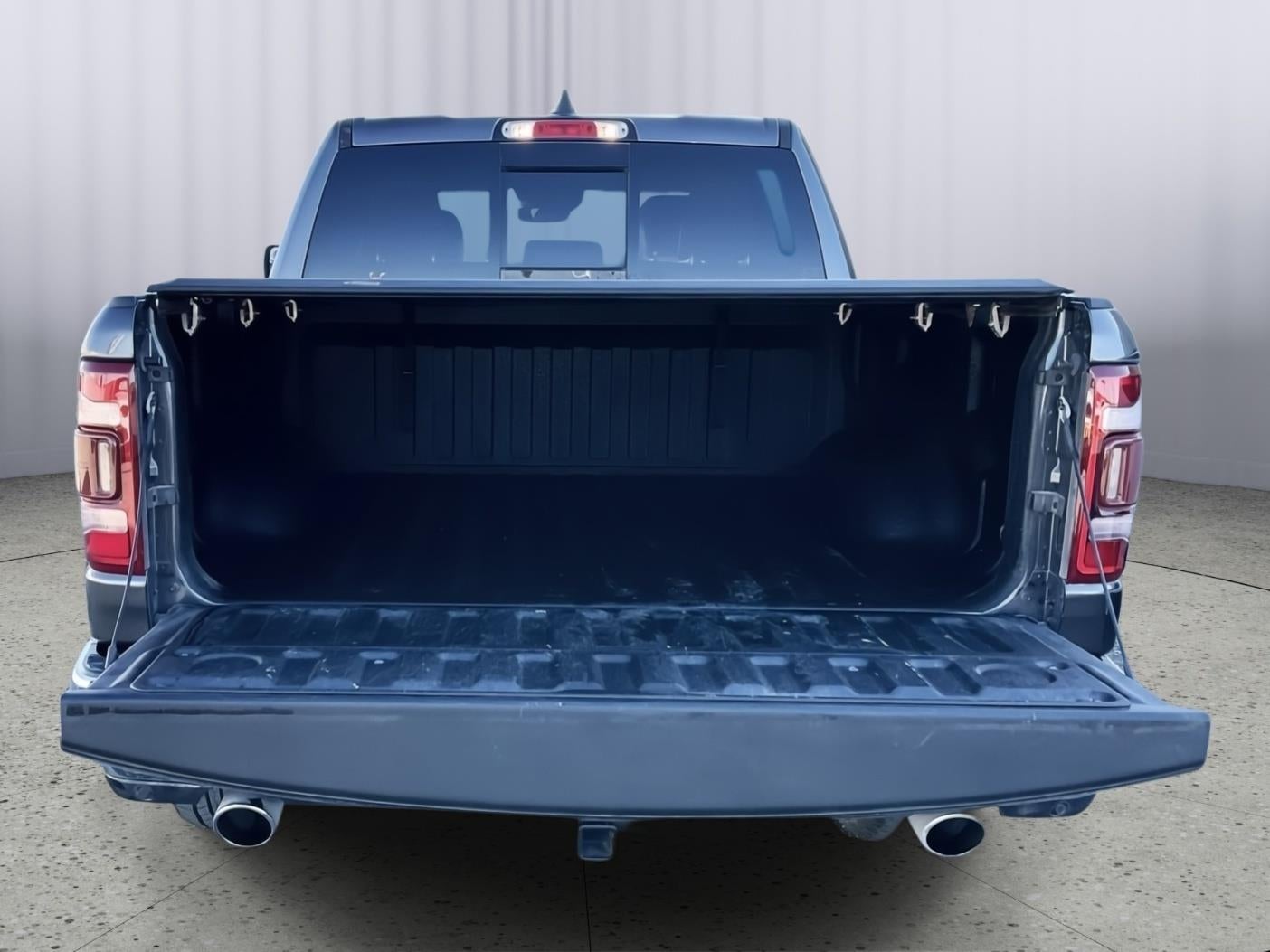 2024 RAM 1500 Laramie Crew Cab 4x4 5'7' Box