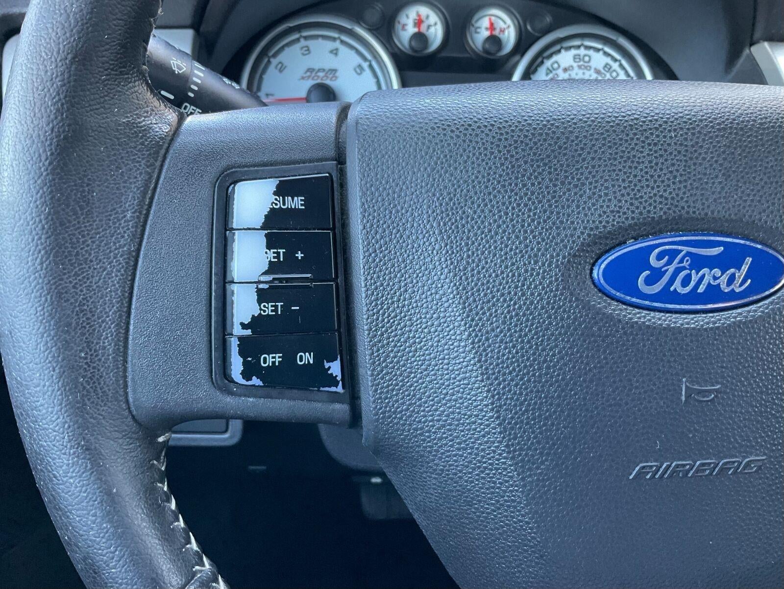 2009 Ford Focus SES