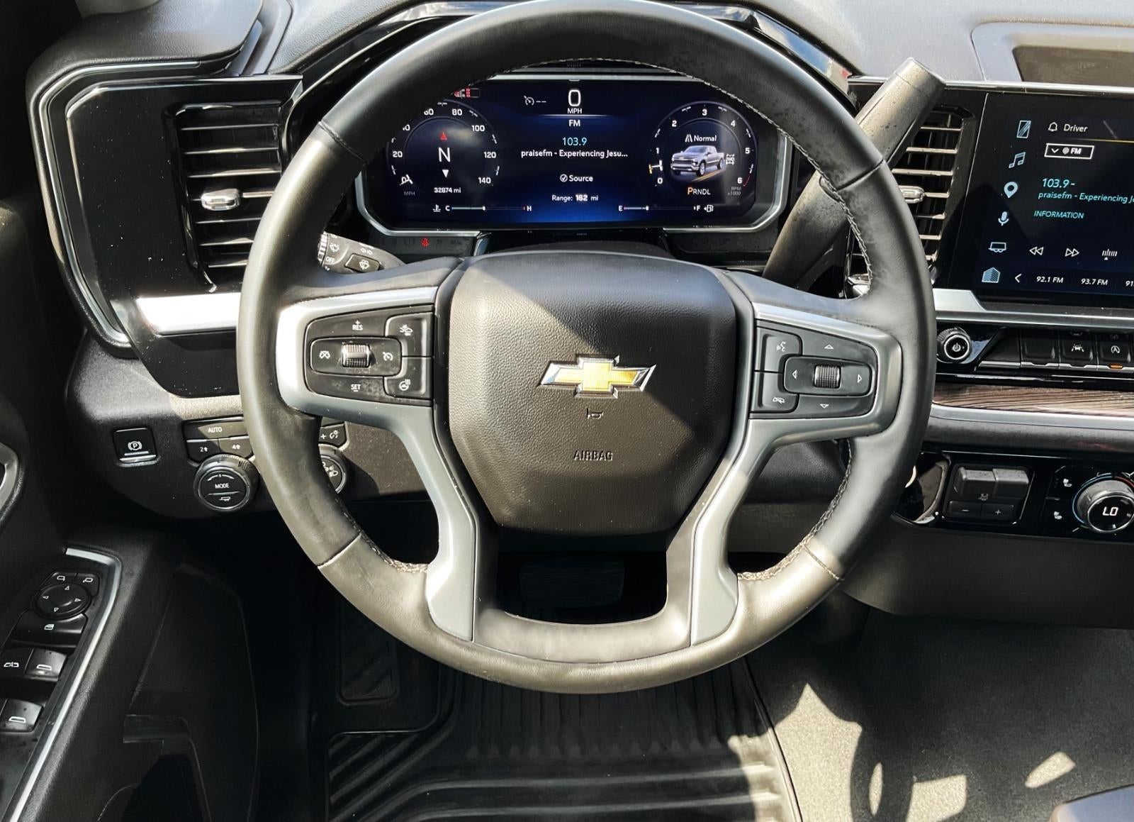 2026 Chevrolet Silverado 1500 4WD Crew Cab Standard Bed LT