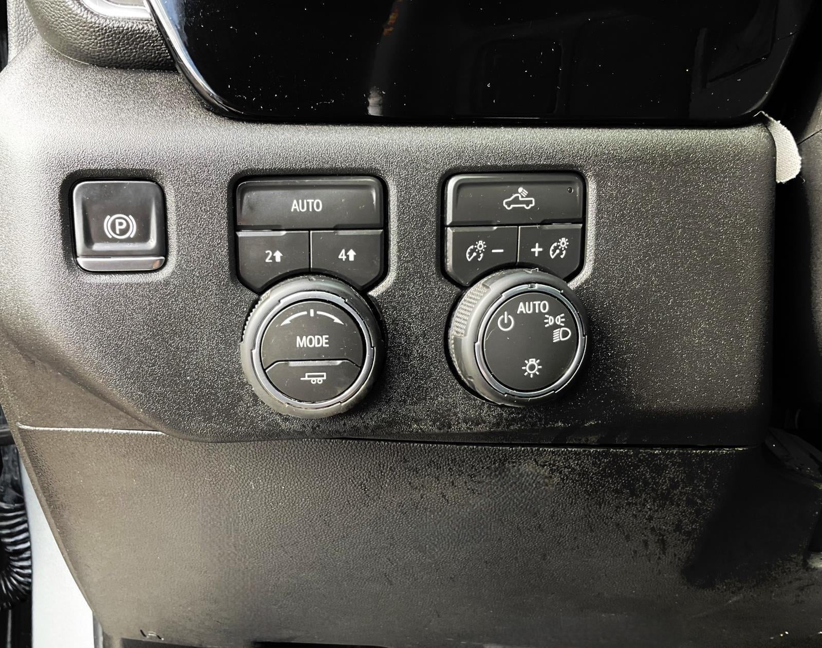 2026 Chevrolet Silverado 1500 4WD Crew Cab Standard Bed LT