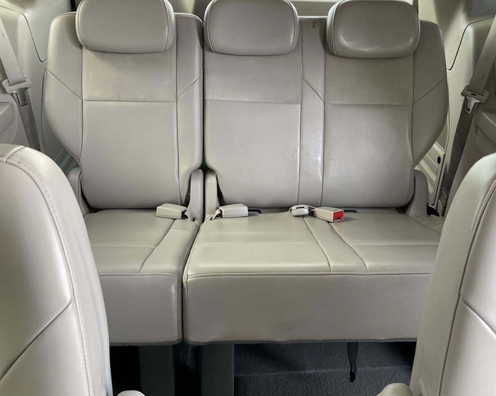 2008 Chrysler Town & Country Limited
