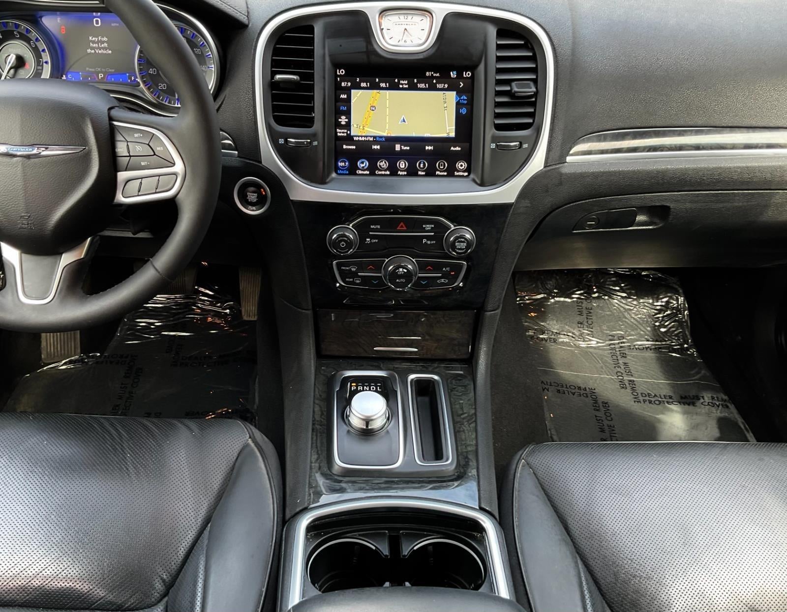 2023 Chrysler 300 Touring L AWD