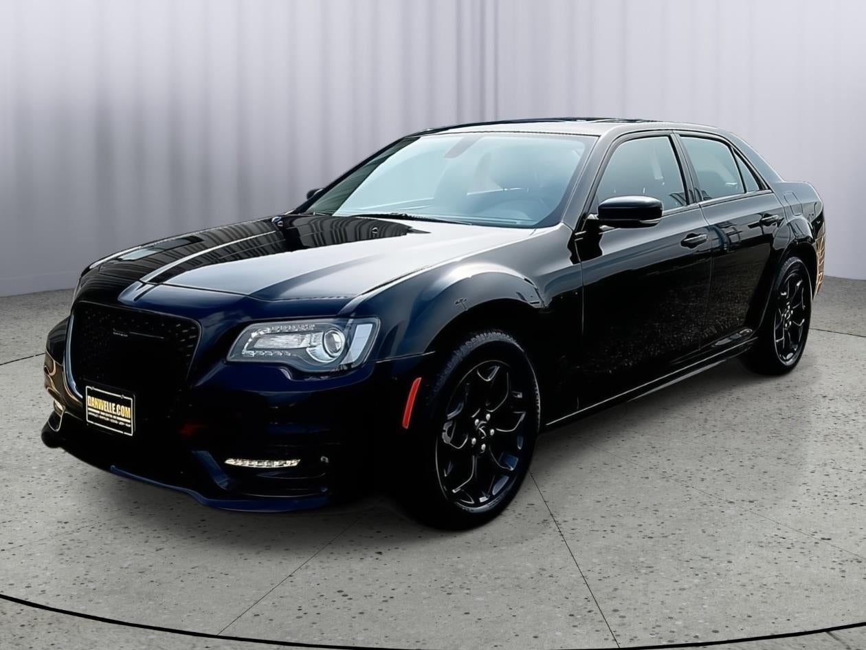 2023 Chrysler 300 Touring L AWD