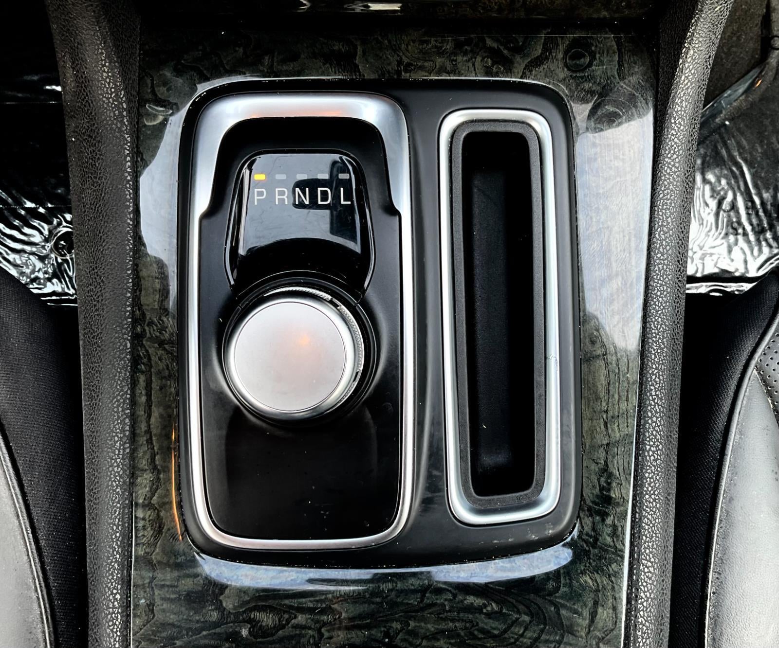 2023 Chrysler 300 Touring L AWD