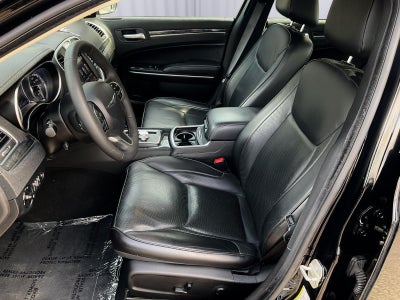 2023 Chrysler 300 Touring L AWD