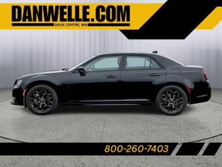 2023 Chrysler 300 Touring L AWD
