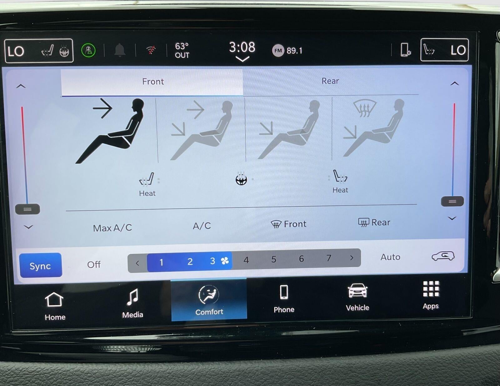 2026 Chrysler Pacifica Select