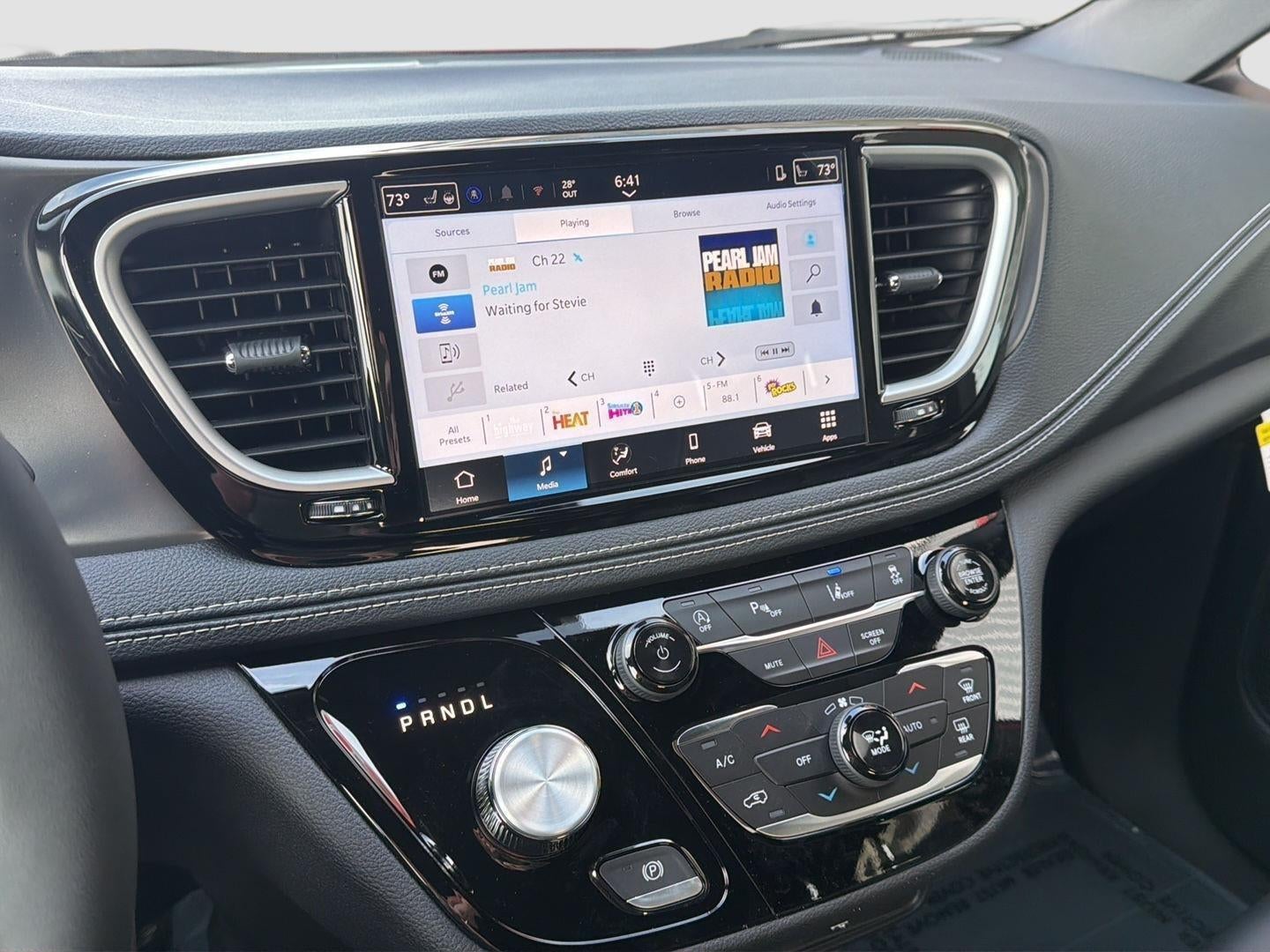2026 Chrysler Pacifica PACIFICA SELECT