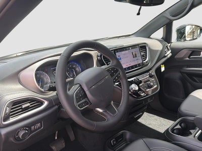 2027 Chrysler Pacifica PACIFICA SELECT AWD