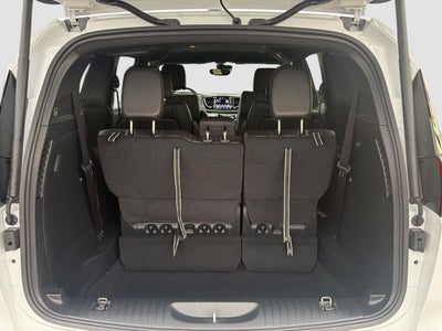 2027 Chrysler Pacifica PACIFICA SELECT AWD