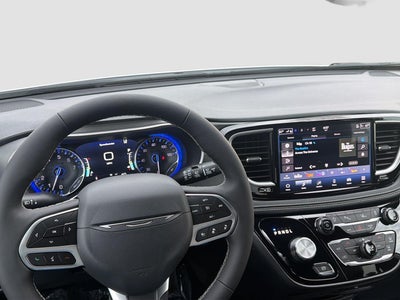2027 Chrysler Pacifica PACIFICA SELECT AWD