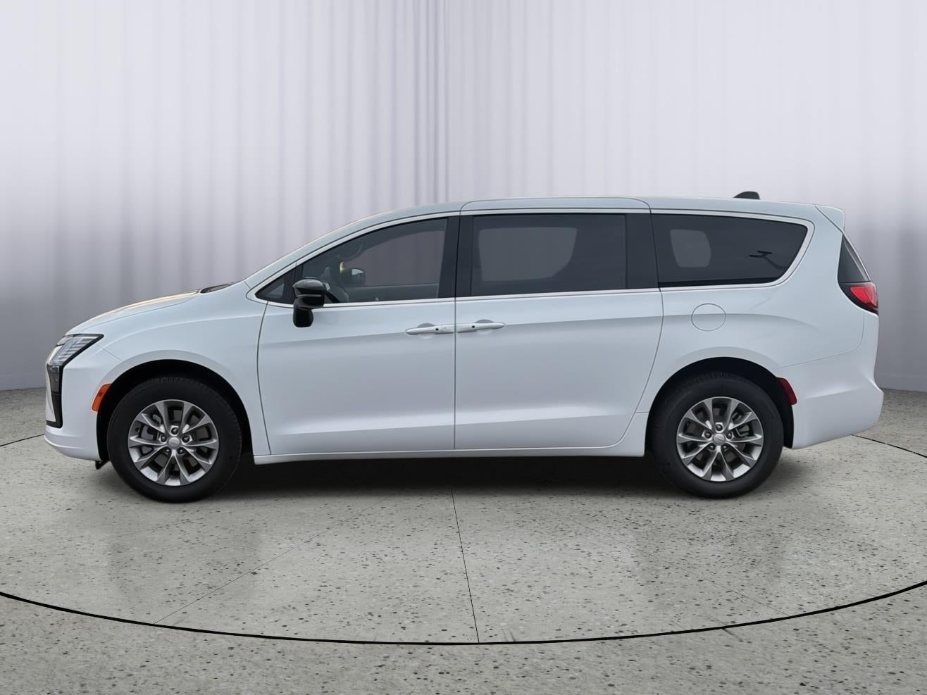 2027 Chrysler Pacifica PACIFICA SELECT AWD
