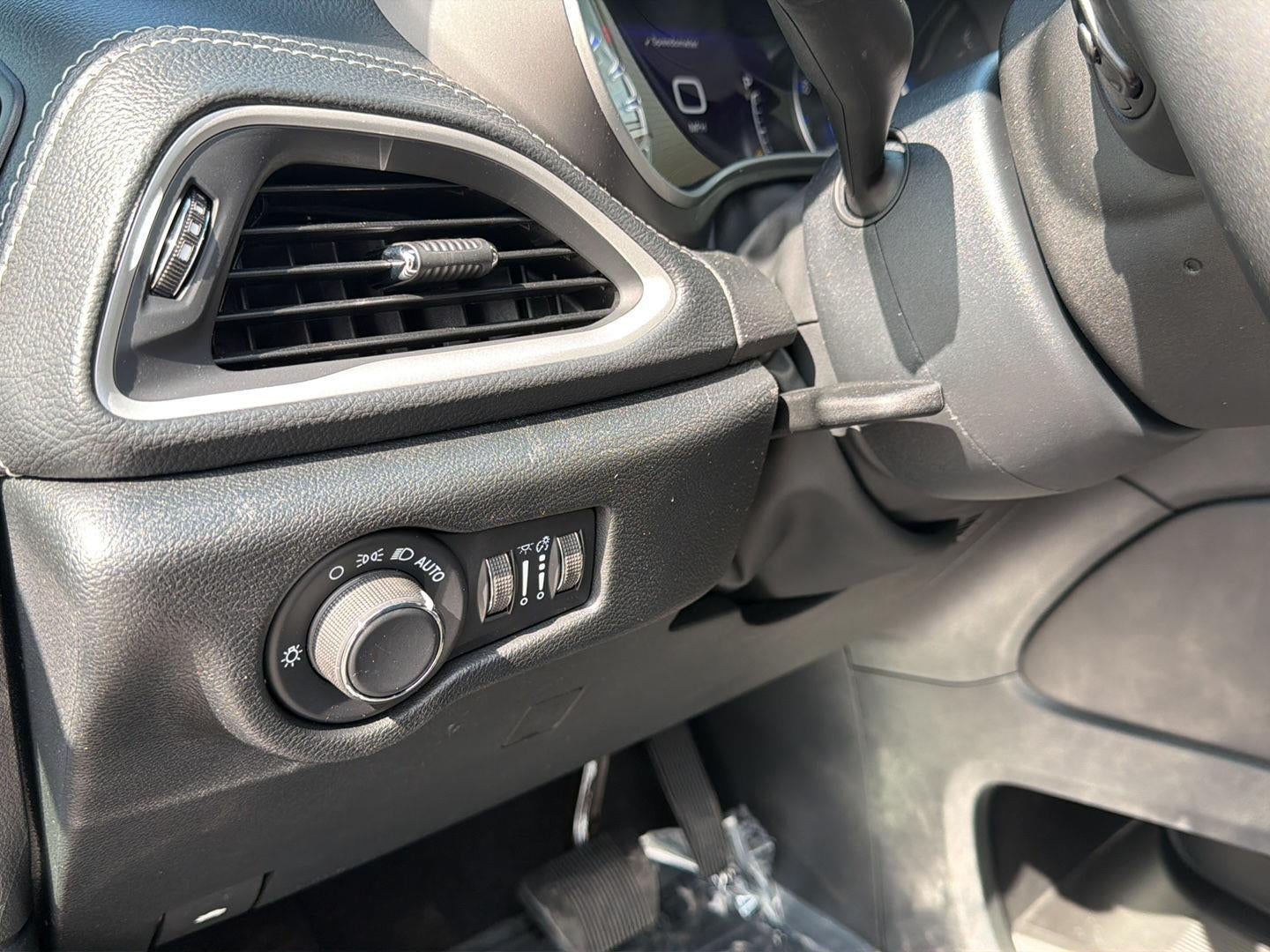 2027 Chrysler Pacifica PACIFICA LIMITED AWD