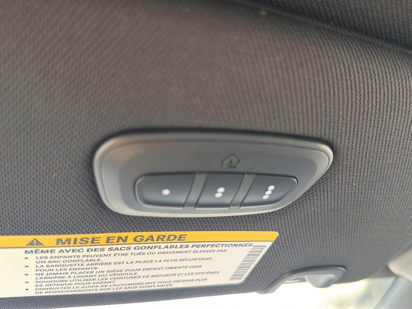 2027 Chrysler Pacifica PACIFICA LIMITED AWD