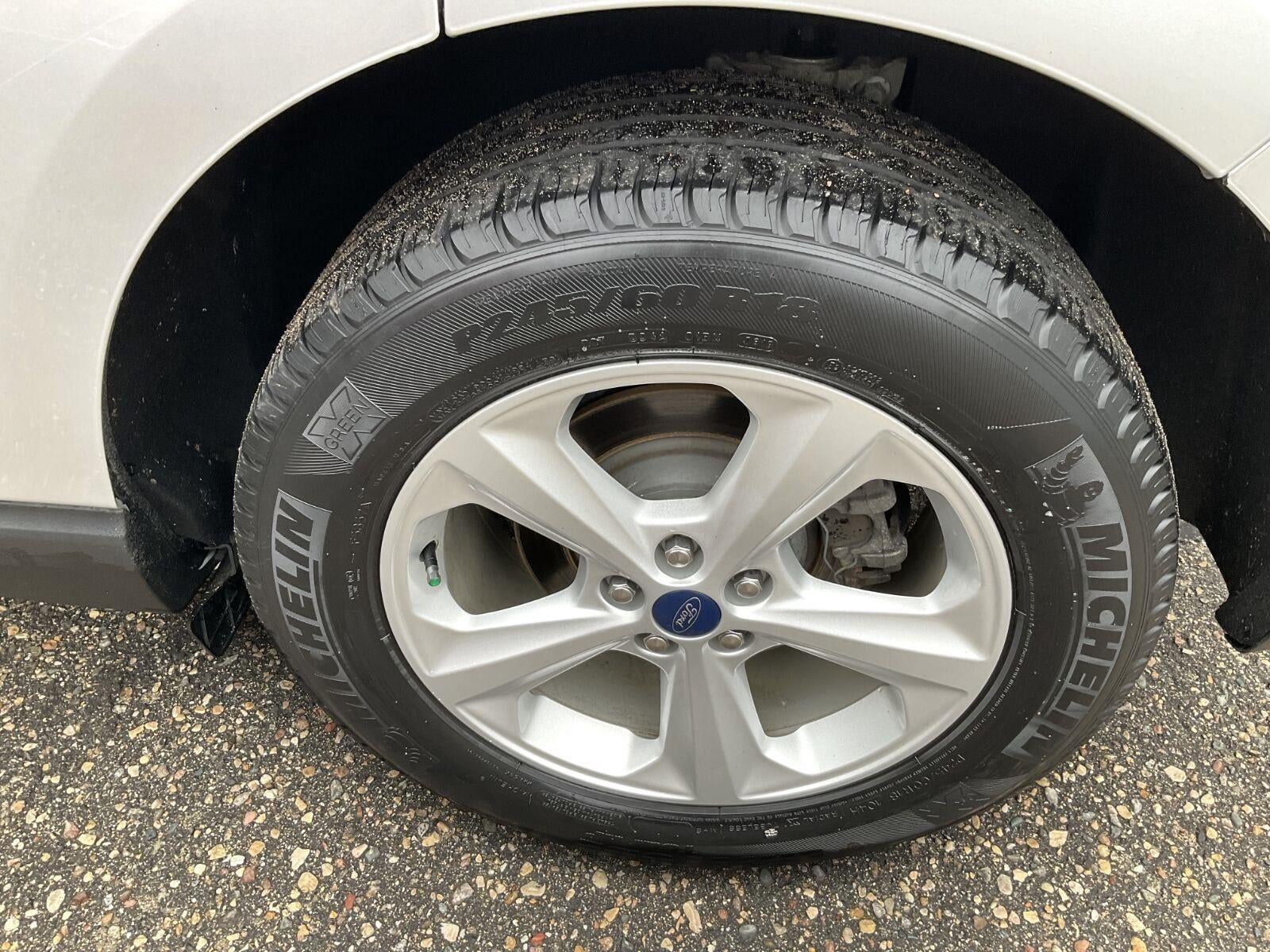 2018 Ford Edge SE