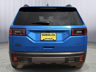 2026 Jeep Cherokee CHEROKEE LAREDO 4X4