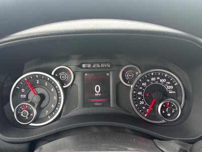 2027 RAM Ram 3500 RAM 3500 TRADESMAN CREW CAB 4X4 6'4' BOX