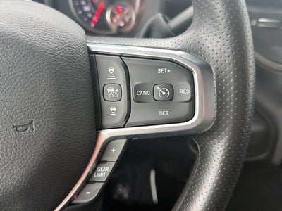 2027 RAM Ram 3500 RAM 3500 TRADESMAN CREW CAB 4X4 6'4' BOX