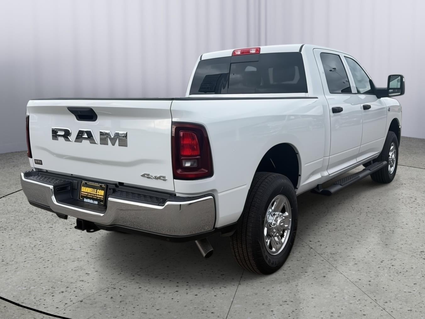 2027 RAM Ram 3500 RAM 3500 TRADESMAN CREW CAB 4X4 6'4' BOX