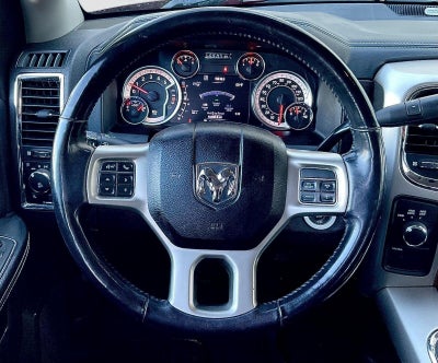 2018 RAM 3500 Laramie Crew Cab 4x4 6'4' Box