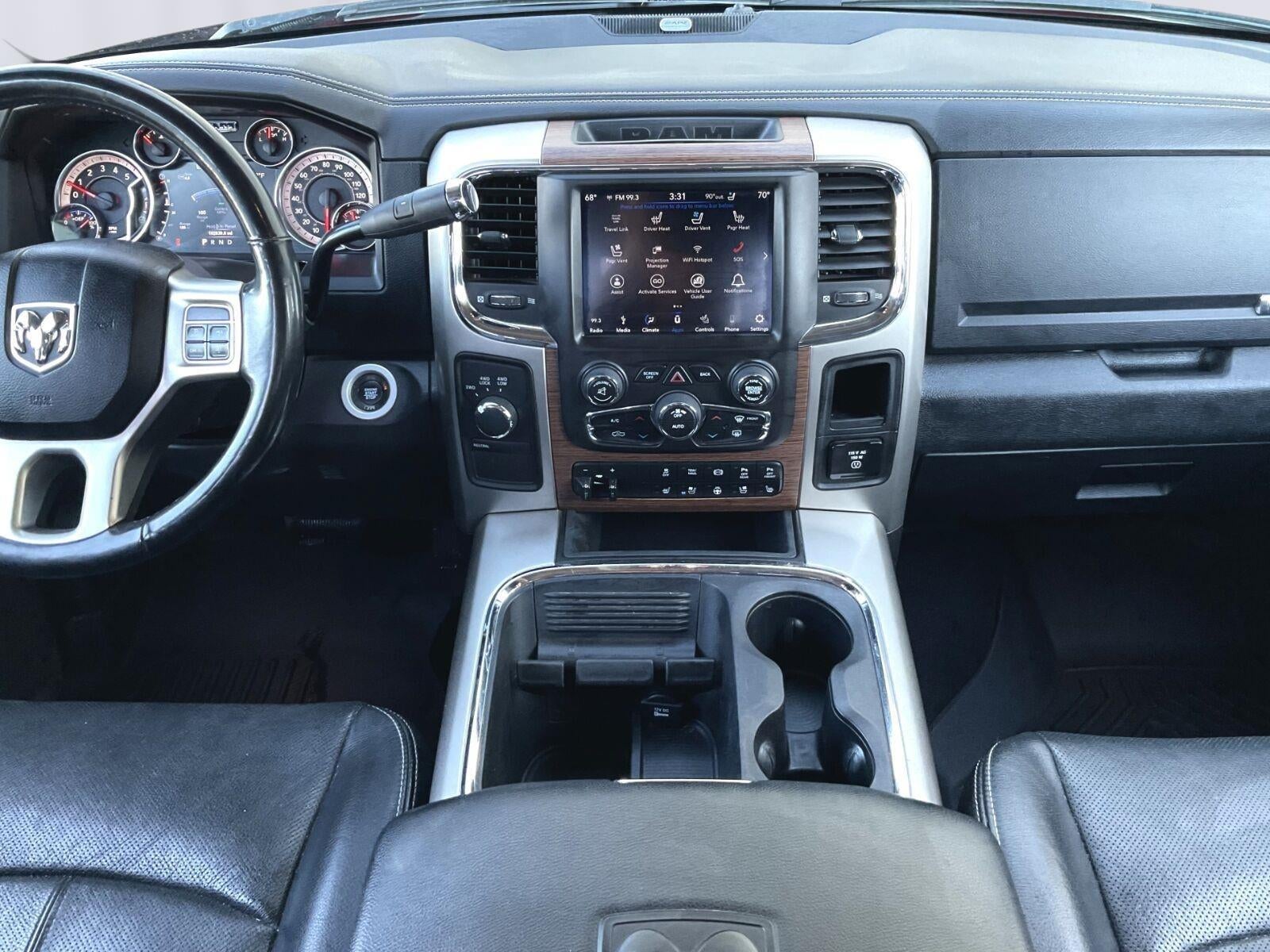2018 RAM 3500 Laramie Crew Cab 4x4 6'4' Box