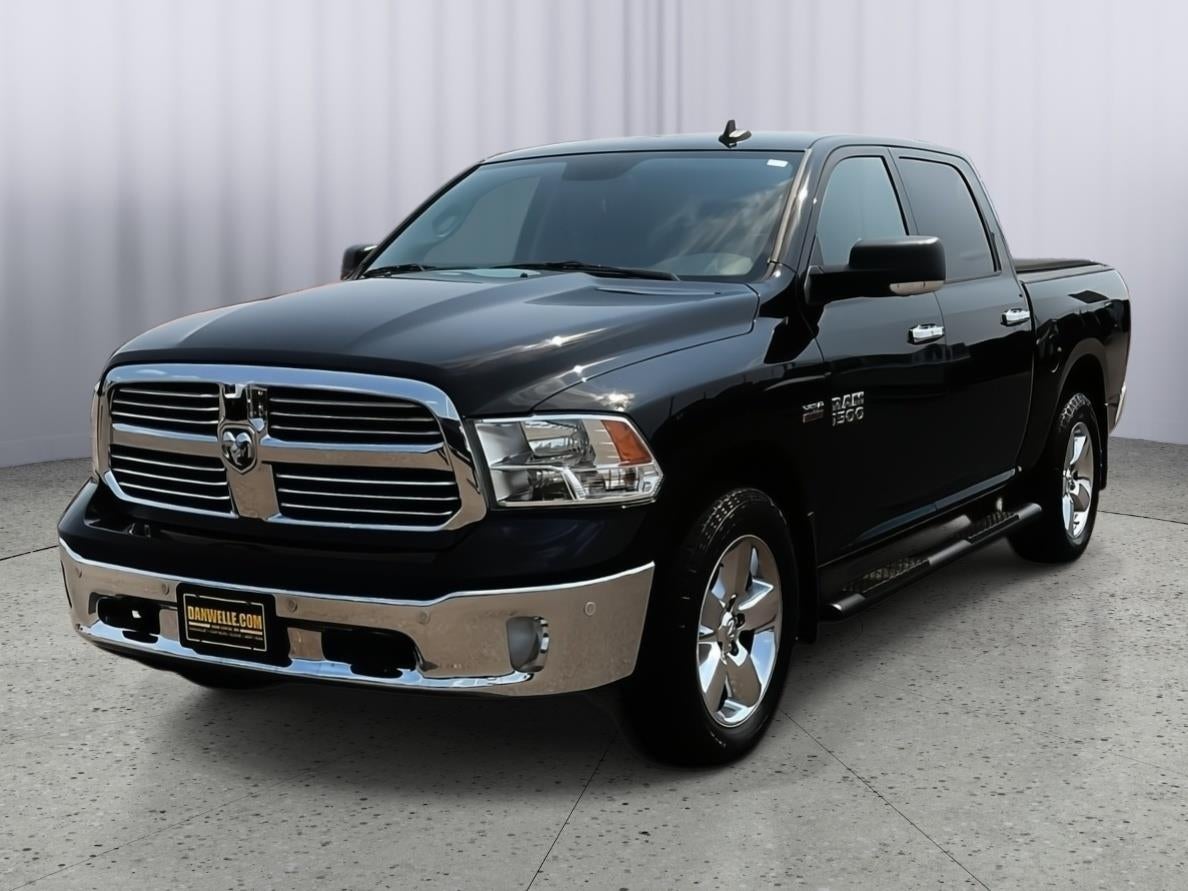 2017 RAM 1500 Big Horn Crew Cab 4x4 5'7' Box