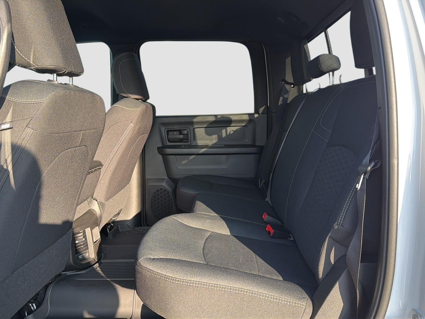 2026 RAM 2500 RAM 2500 WARLOCK CREW CAB 4X4 6'4' BOX
